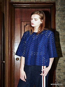 RIBBON LACE WIDE TOP (NAVY)