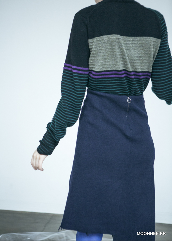 Striped Cashmere Sweater [BLACK]