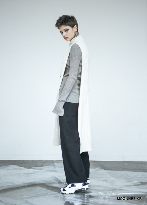 Side Slit Cable Long Vest [IVORY]