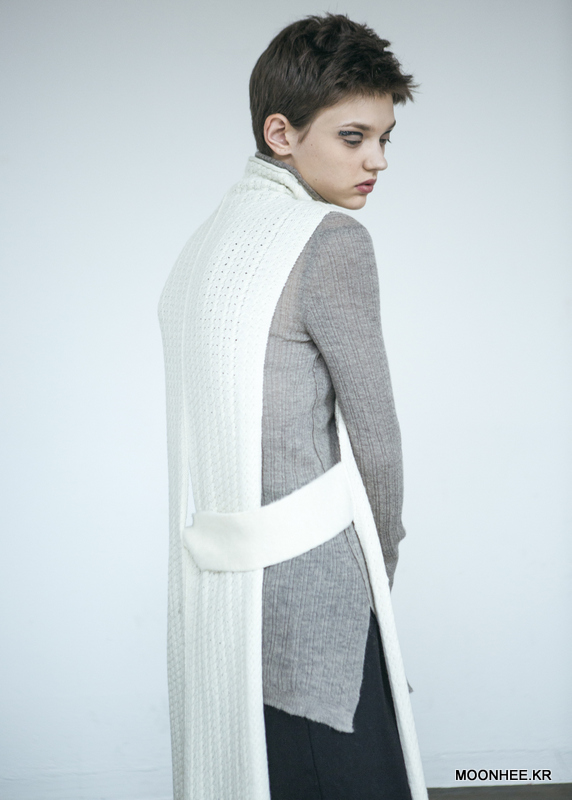 Side Slit Cable Long Vest [IVORY]