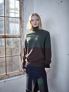 Cashmere color block turtleneck sweater [BROWN cash 100%]