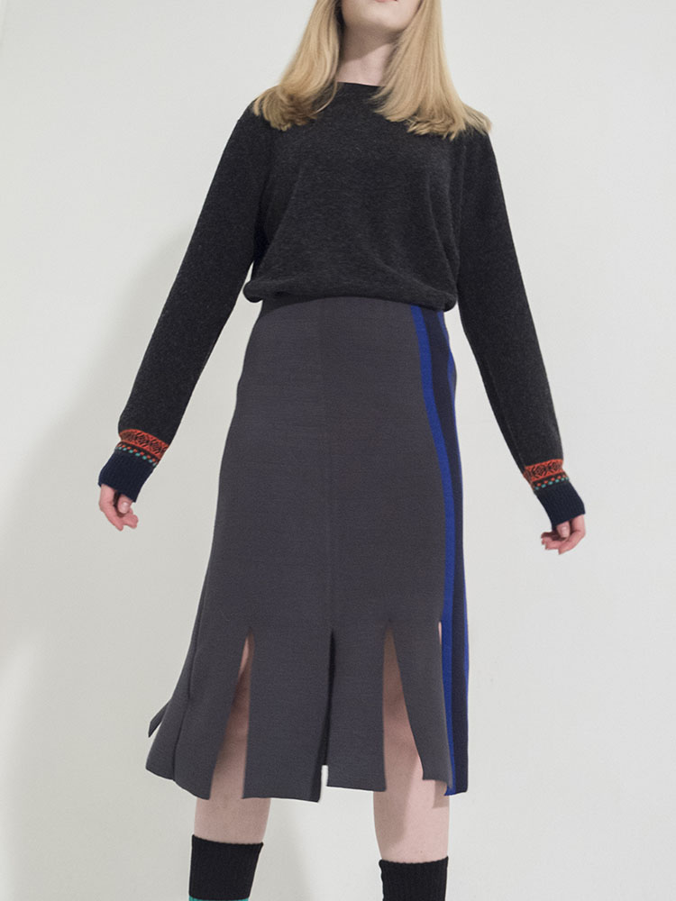 Vertical Stripes Intarsia Knit Skirt -D/GRAY